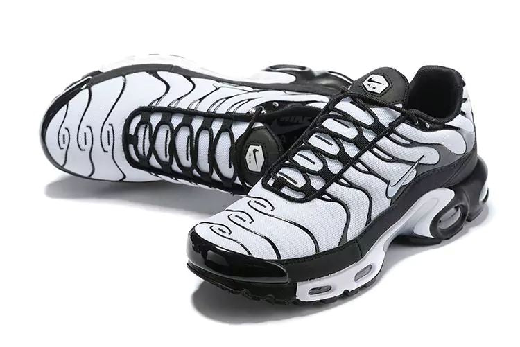 Air Max Plus TN "Oreo"