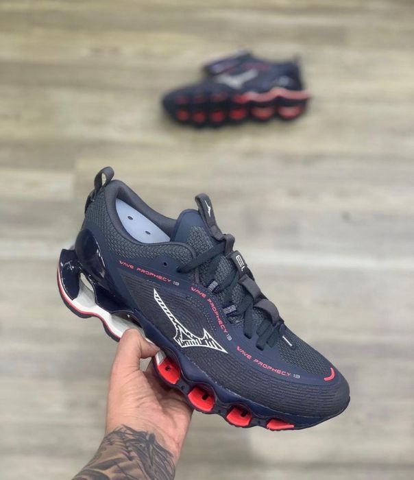 Mizuno Prophecy 13 Preto/Vermelho