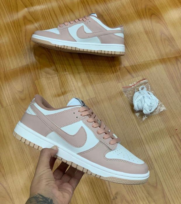 NIKE DUNK LOW PRO BRANCO/SALMÃO