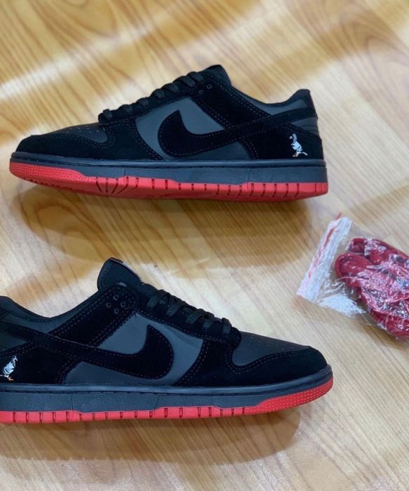 NIKE DUNK LOW PRO VERMELHO/PRETO